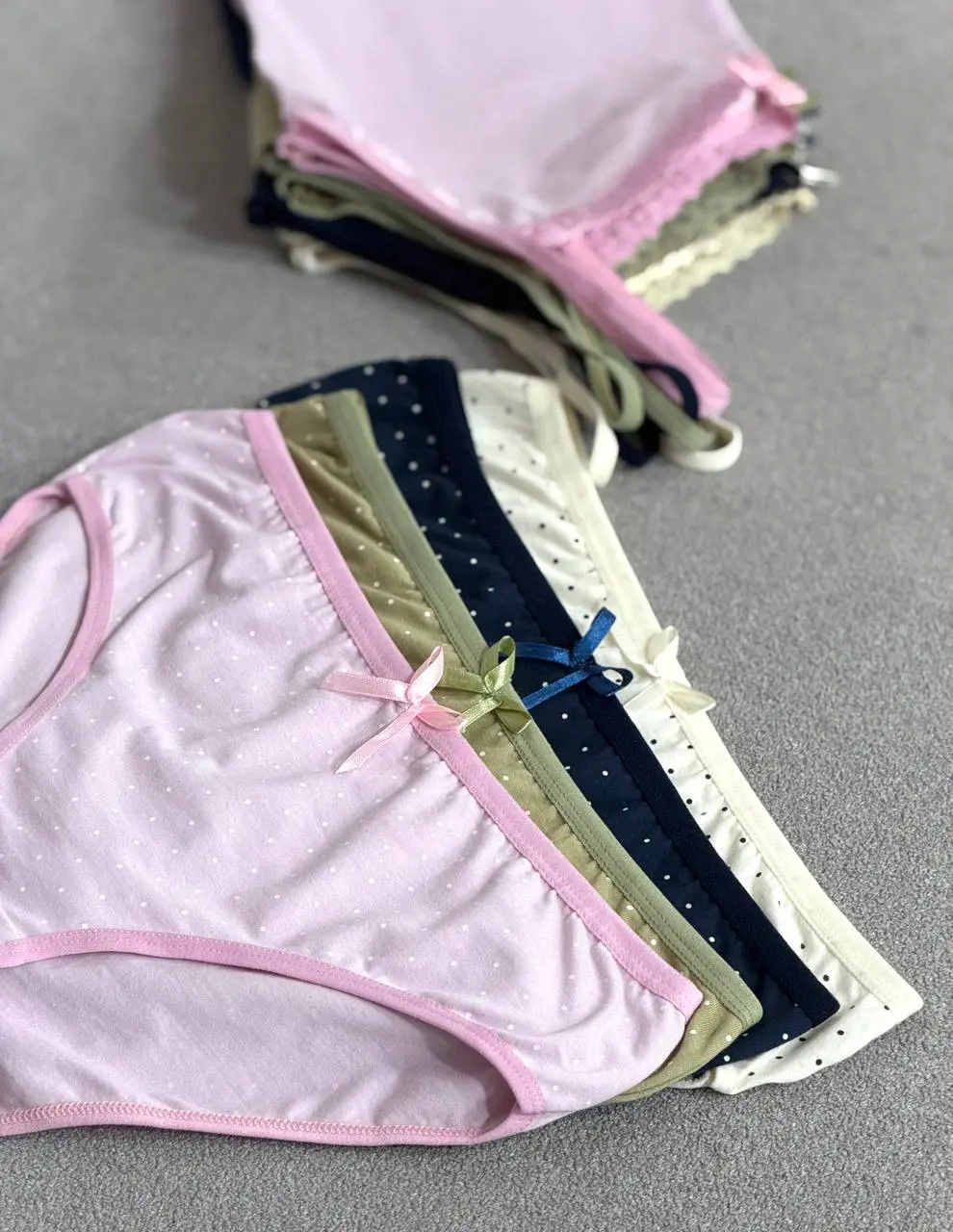 ست تاپ و شورتک زنانه آیسو شیده